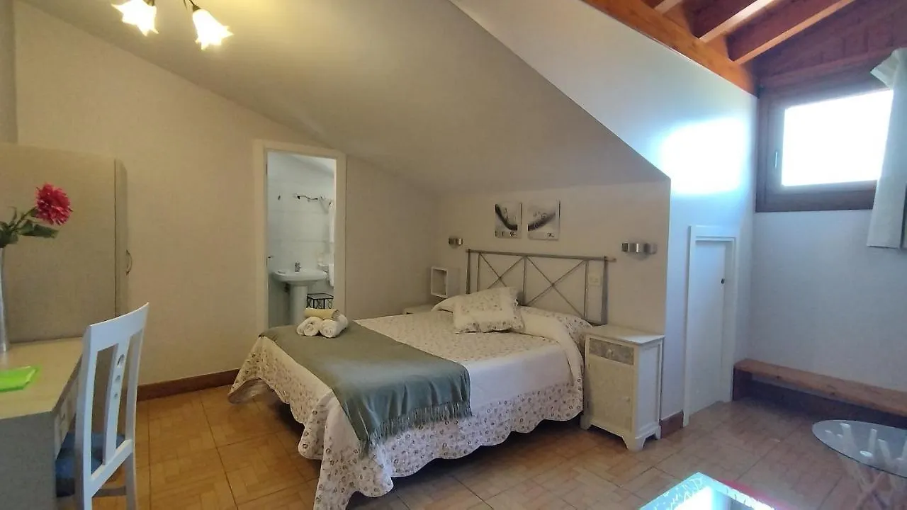 Nocleg ze śniadaniem Bed and Breakfast Gazteategi Zarauz